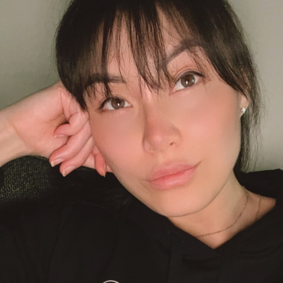 Meet your Posher, Eunice - Picture 1 of 1